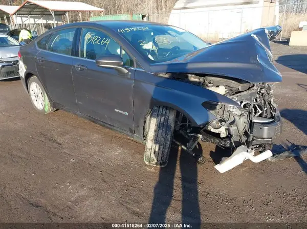 3FA6P0LU0KR162935 2019 FORD FUSION - Image 1