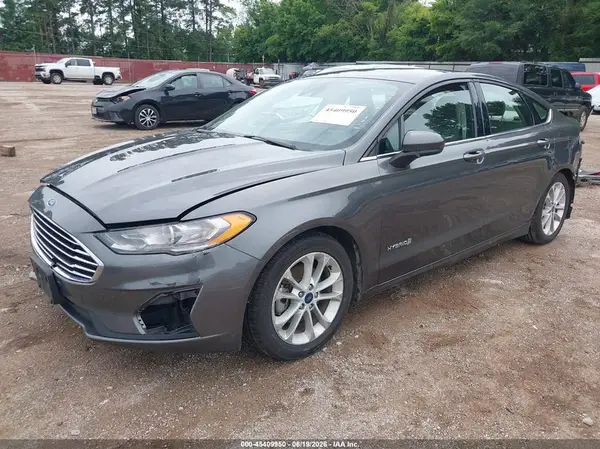 3FA6P0LU0KR171134 2019 FORD FUSION - Image 2