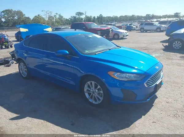 3FA6P0LU0KR173952 2019 FORD FUSION - Image 1