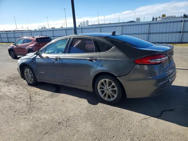 3FA6P0LU0KR174423 2019 FORD FUSION - Image 2