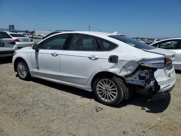 3FA6P0LU0KR180853 2019 FORD FUSION - Image 2