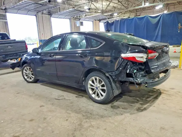 3FA6P0LU0KR182344 2019 FORD FUSION - Image 2