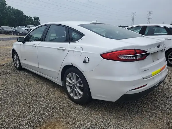 3FA6P0LU0KR184062 2019 FORD FUSION - Image 2