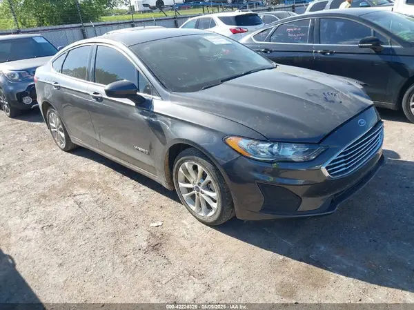 3FA6P0LU0KR189830 2019 FORD FUSION - Image 1