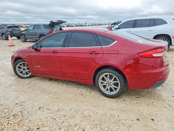 3FA6P0LU0KR189861 2019 FORD FUSION - Image 2