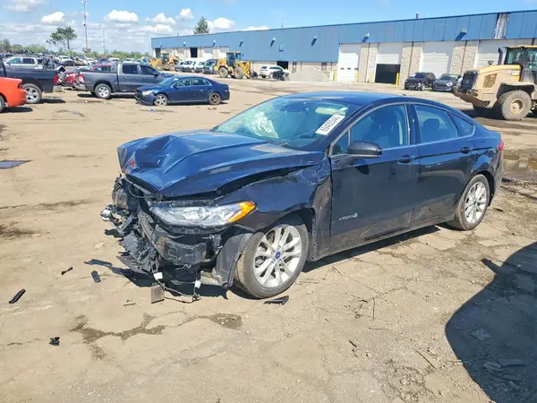 3FA6P0LU0KR196776 2019 FORD FUSION - Image 1