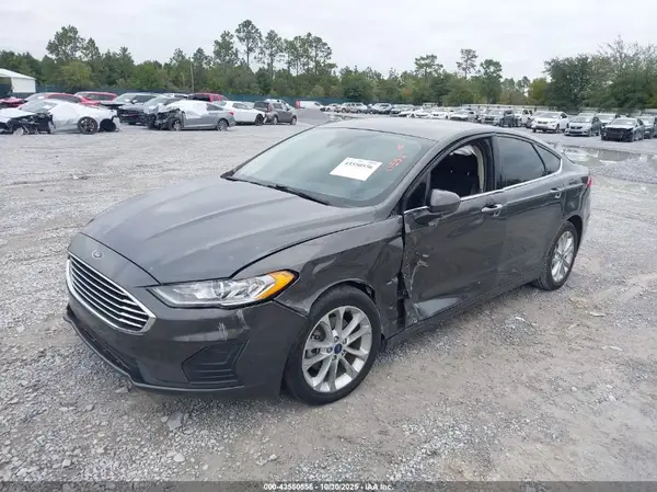 3FA6P0LU0KR200146 2019 FORD FUSION - Image 2