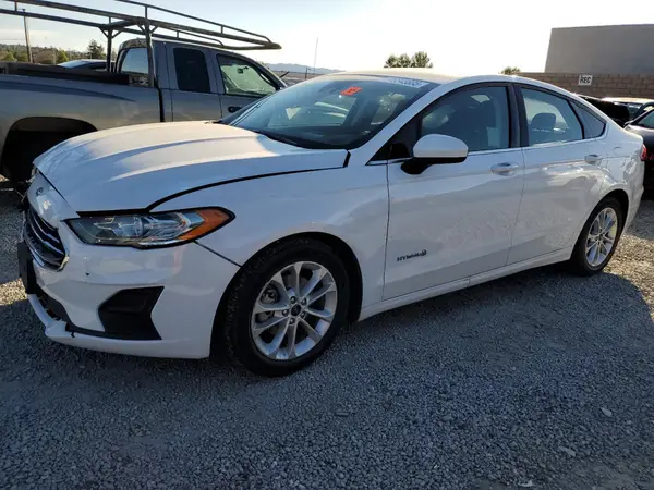3FA6P0LU0KR201409 2019 FORD FUSION - Image 1