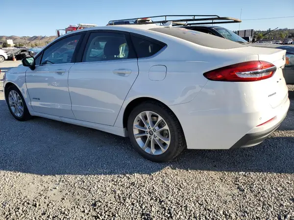 3FA6P0LU0KR201409 2019 FORD FUSION - Image 2