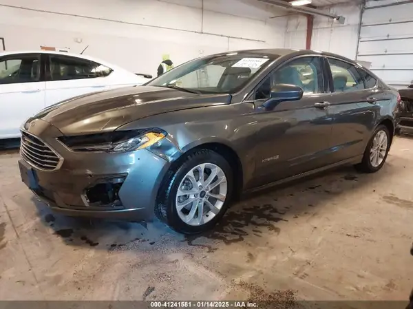 3FA6P0LU0KR205928 2019 FORD FUSION - Image 2