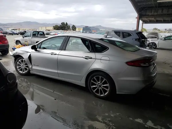 3FA6P0LU0KR206724 2019 FORD FUSION - Image 2