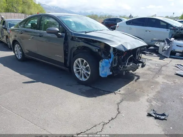 3FA6P0LU0KR216668 2019 FORD FUSION - Image 1