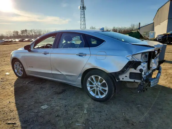 3FA6P0LU0KR218582 2019 FORD FUSION - Image 2