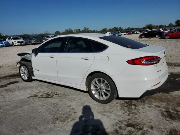 3FA6P0LU0KR220977 2019 FORD FUSION - Image 2