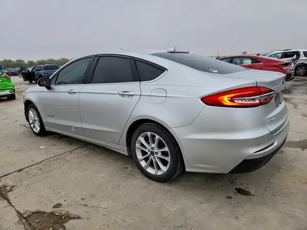 3FA6P0LU0KR225614 2019 FORD FUSION - Image 2