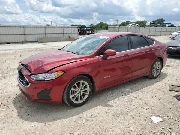 3FA6P0LU0KR240663 2019 FORD FUSION - Image 1