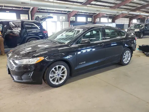 3FA6P0LU0KR252795 2019 FORD FUSION - Image 1