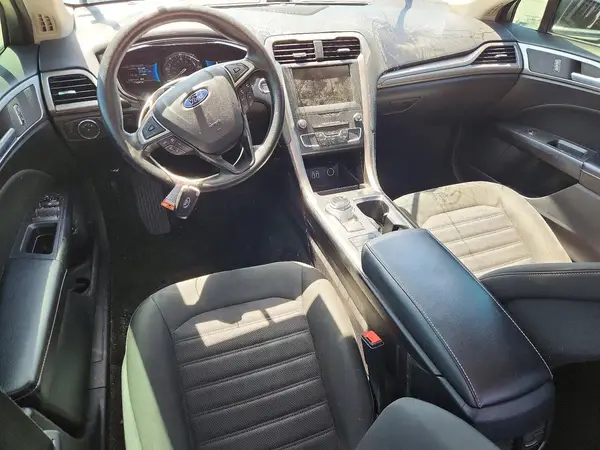 3FA6P0LU0KR261805 2019 FORD FUSION - Image 8