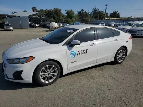 3FA6P0LU0KR263960 2019 FORD FUSION - Image 1