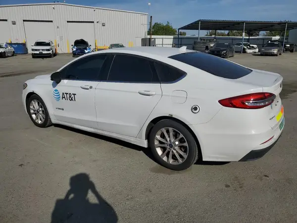 3FA6P0LU0KR263960 2019 FORD FUSION - Image 2