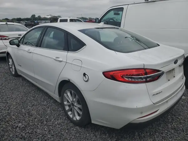 3FA6P0LU0KR263974 2019 FORD FUSION - Image 2