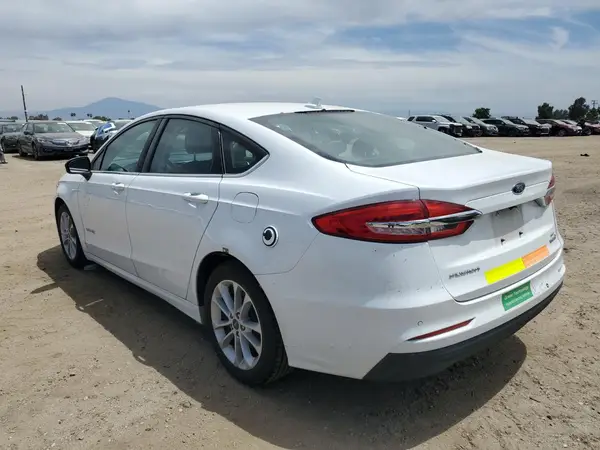 3FA6P0LU0KR285120 2019 FORD FUSION - Image 2