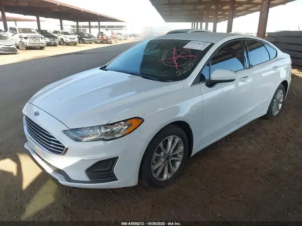 3FA6P0LU0LR173421 2020 FORD FUSION - Image 2