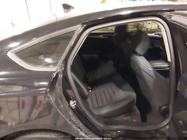 3FA6P0LU0LR195466 2020 FORD FUSION - Image 8