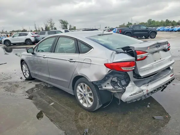 3FA6P0LU0LR266715 2020 FORD FUSION - Image 2