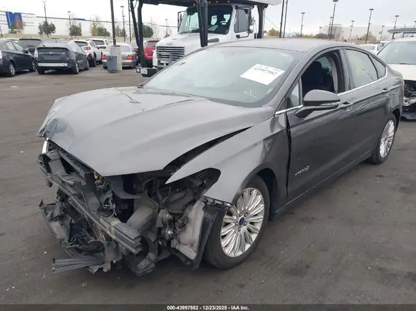 3FA6P0LU1GR166001 2016 FORD FUSION - Image 2