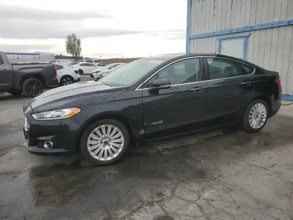 3FA6P0LU1GR173062 2016 FORD FUSION - Image 1