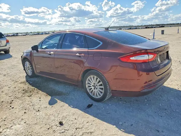 3FA6P0LU1GR173112 2016 FORD FUSION - Image 2