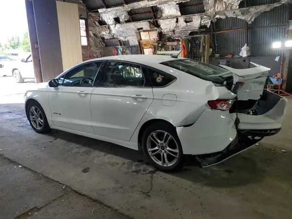 3FA6P0LU1GR178570 2016 FORD FUSION - Image 2