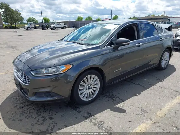 3FA6P0LU1GR281505 2016 FORD FUSION - Image 2