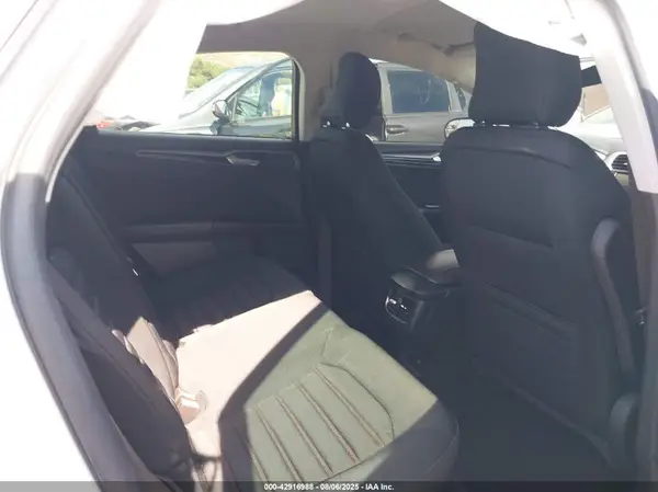 3FA6P0LU1GR281648 2016 FORD FUSION - Image 8