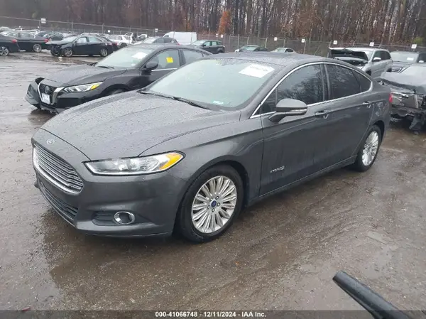 3FA6P0LU1GR305379 2016 FORD FUSION - Image 2