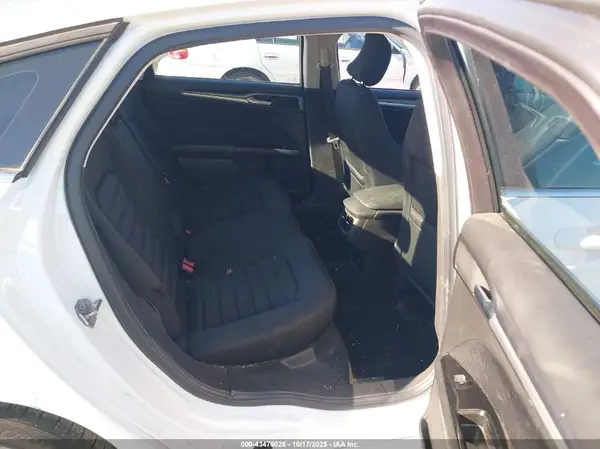 3FA6P0LU1GR385525 2016 FORD FUSION - Image 8