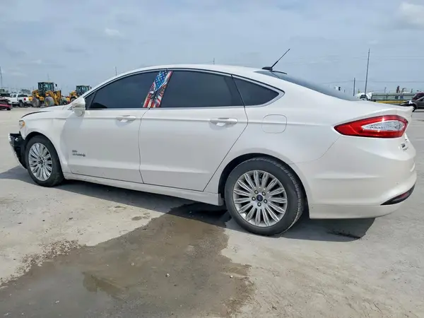 3FA6P0LU1GR405918 2016 FORD FUSION - Image 2