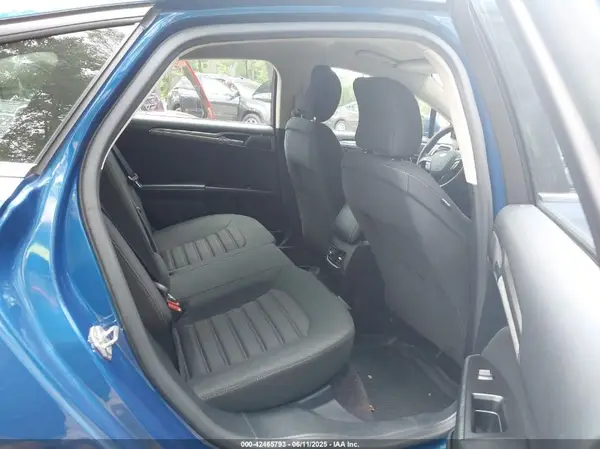 3FA6P0LU1HR162662 2017 FORD FUSION - Image 8