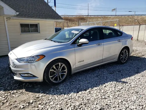 3FA6P0LU1HR196018 2017 FORD FUSION - Image 1