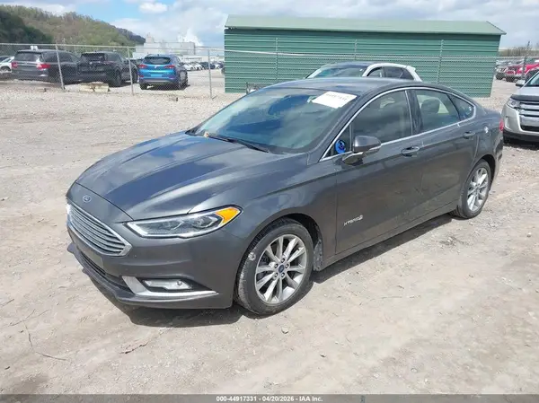 3FA6P0LU1HR240552 2017 FORD FUSION - Image 2
