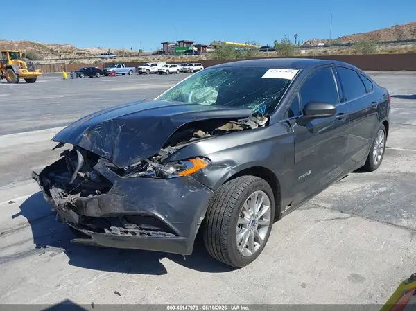 3FA6P0LU1HR242284 2017 FORD FUSION - Image 2