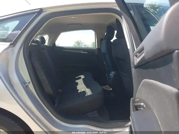 3FA6P0LU1HR243919 2017 FORD FUSION - Image 8