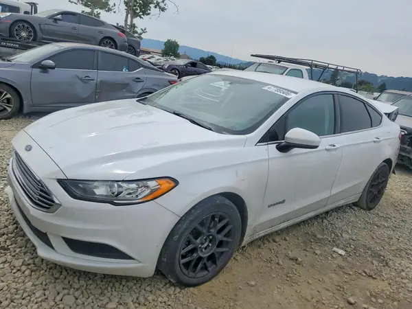 3FA6P0LU1HR266150 2017 FORD FUSION - Image 1