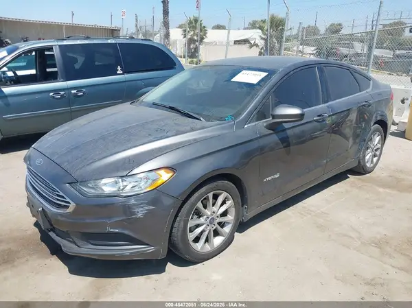3FA6P0LU1HR286155 2017 FORD FUSION - Image 2
