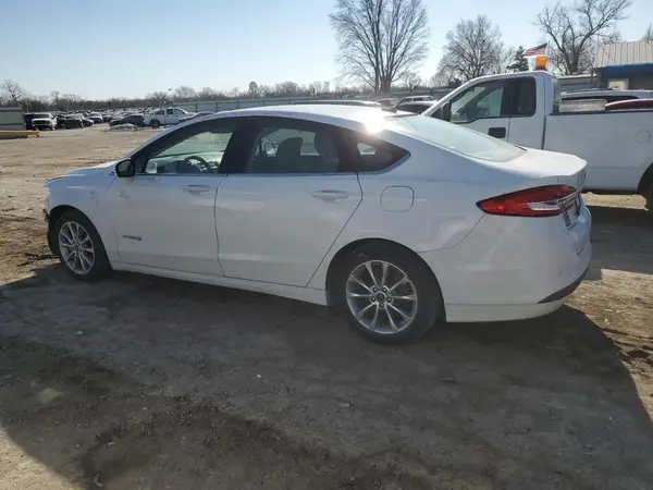 3FA6P0LU1HR297043 2017 FORD FUSION - Image 2