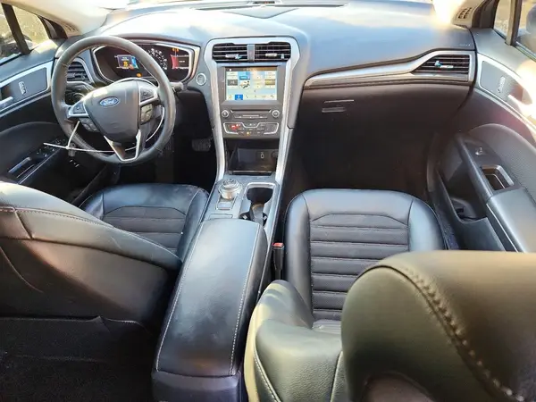 3FA6P0LU1HR301124 2017 FORD FUSION - Image 8