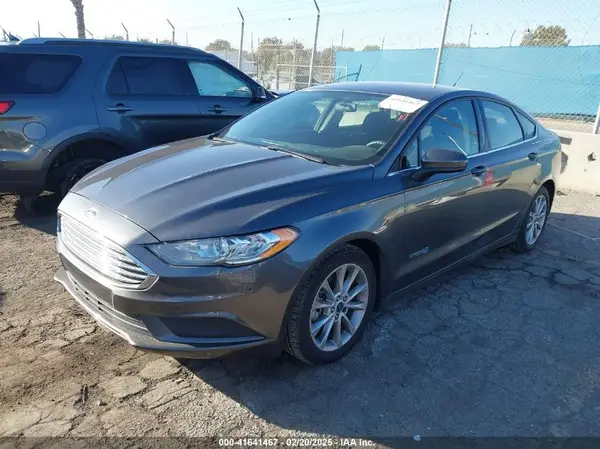 3FA6P0LU1HR301494 2017 FORD FUSION - Image 2