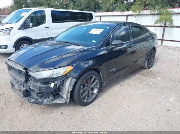 3FA6P0LU1HR314097 2017 FORD FUSION - Image 2