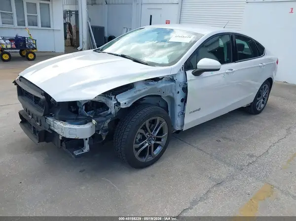 3FA6P0LU1HR314620 2017 FORD FUSION - Image 2